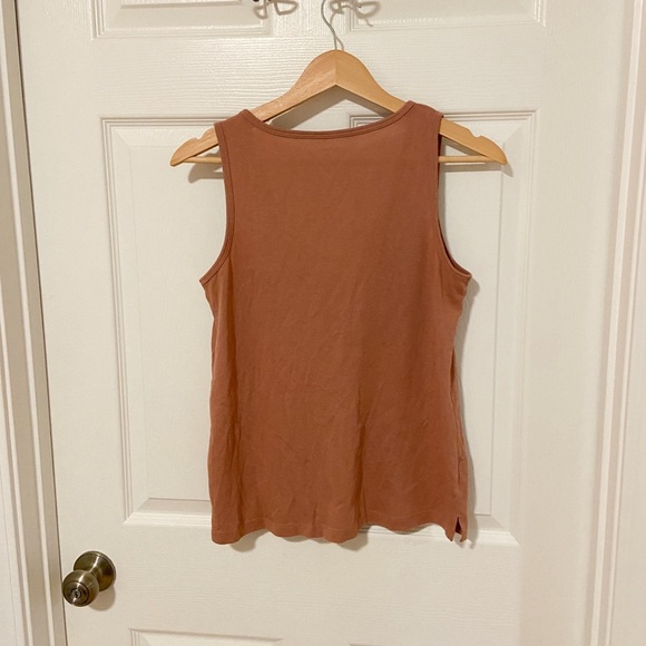 Madewell V-Neck Tank in Faded Rosebud - Picture 6 of 6
